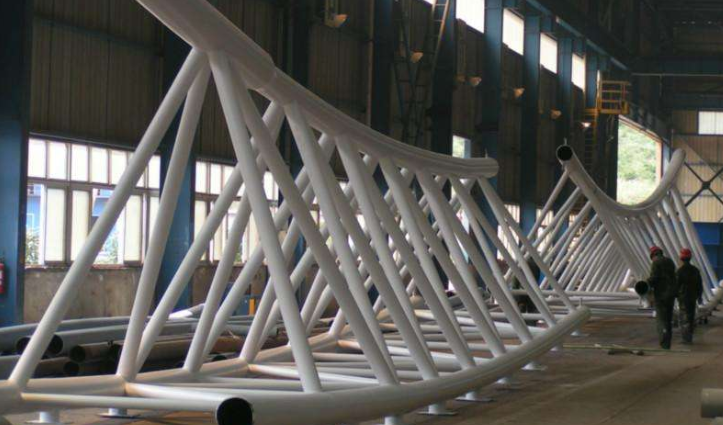 阆中管廊钢结构与桁架结构的管道支架应该如何区分